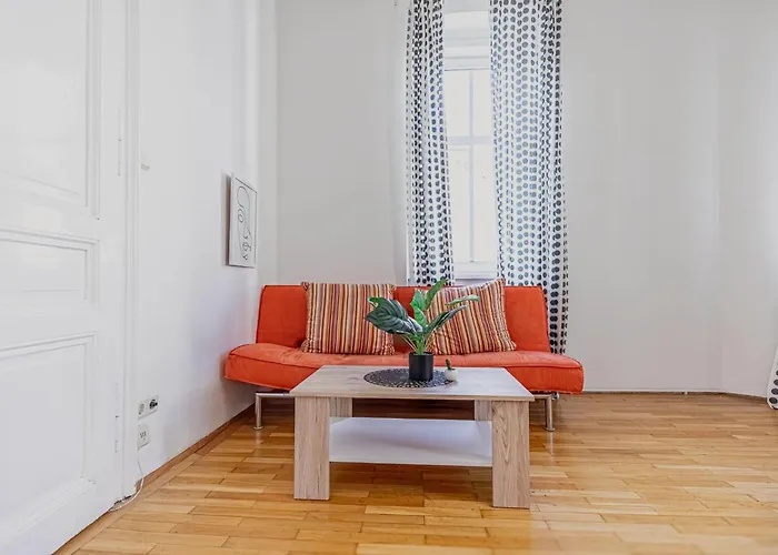 Affordable Near Wiener Stadthalle * Viena