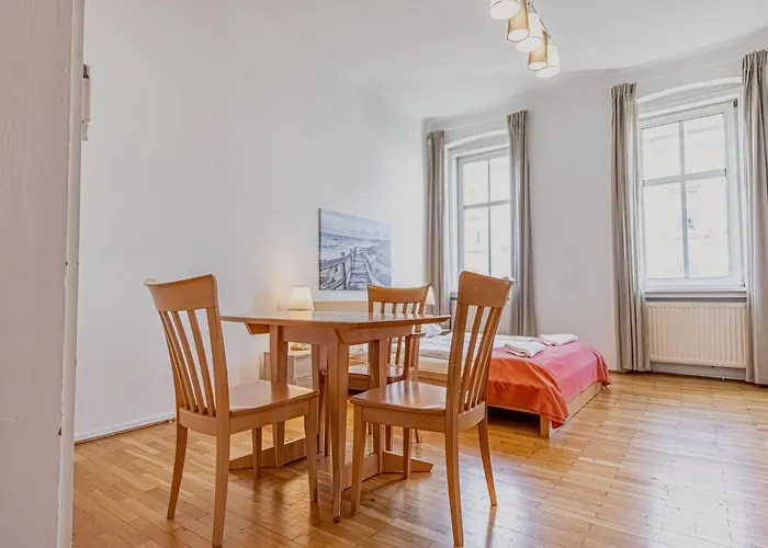 Affordable Near Wiener Stadthalle * Viena