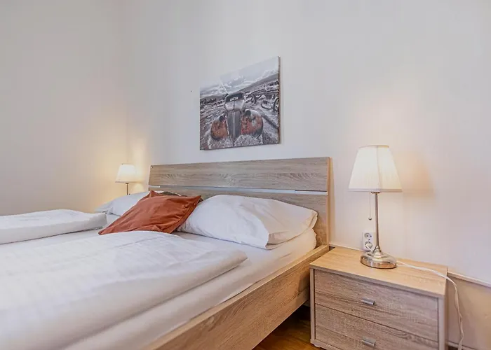 Affordable Near Wiener Stadthalle Viena