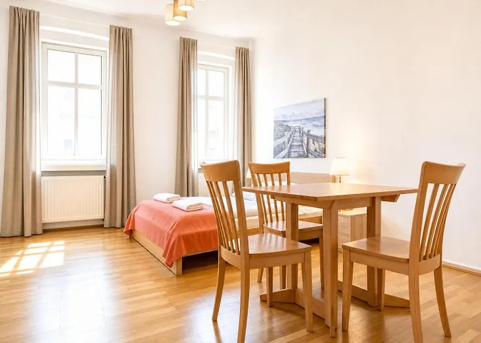 Apartamento Affordable Near Wiener Stadthalle Viena