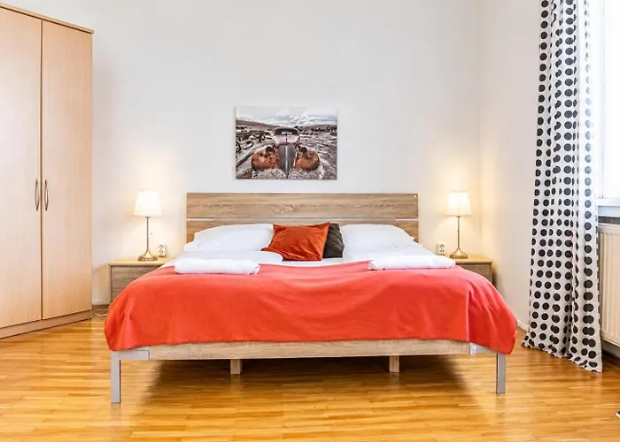 Affordable Near Wiener Stadthalle