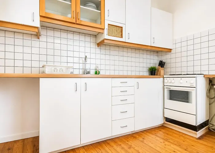 Affordable Near Wiener Stadthalle Apartamento Viena